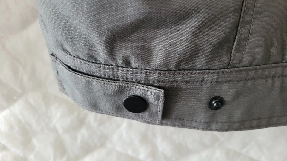 Chaqueta con capucha gris XL Fox Racing para hombre usada Foto 4 de 4