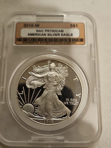 2010-w PR70 DCAM American silver eagle dollar.