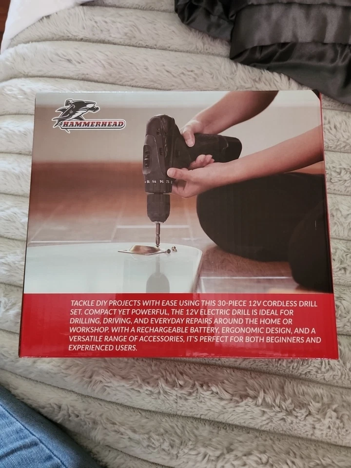 Hammerhead 12V Cordless Drill Set 30 Pcs NIB - Image 2 of 2