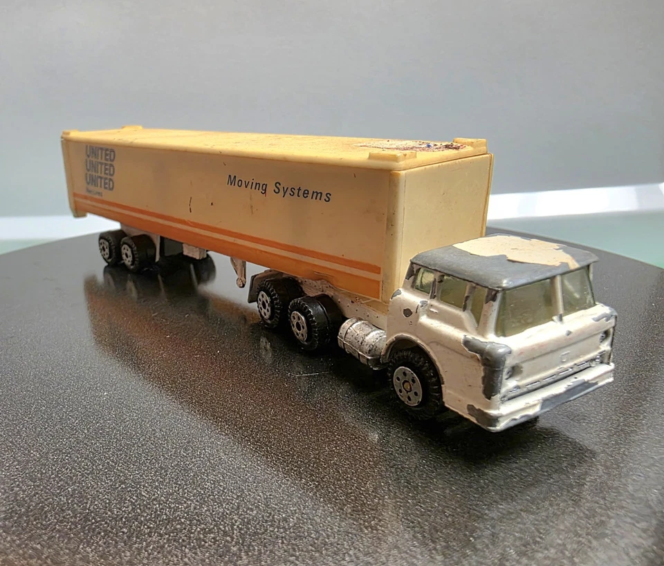 Vintage Yatming Road Champs 1980's Kenworth Semi Truck Lot Rare  - Image 4 of 4