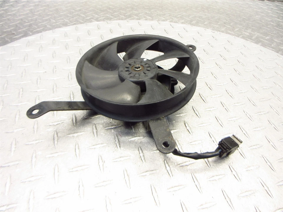 03-09 Honda ST1300 ST1300P 2006 ventilador radiador soplador motor enfriador de refrigeración Foto 3 de 4
