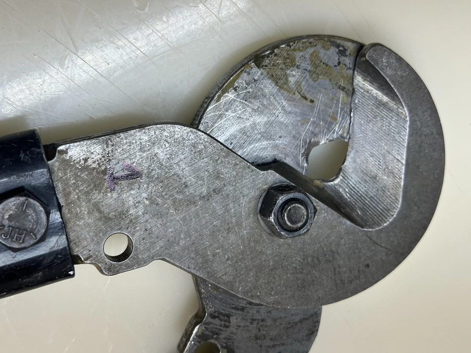 Cortador de cables manual de alta resistencia Greenlee 706 usado 31-1/2 pulgadas #1 Foto 3 de 3