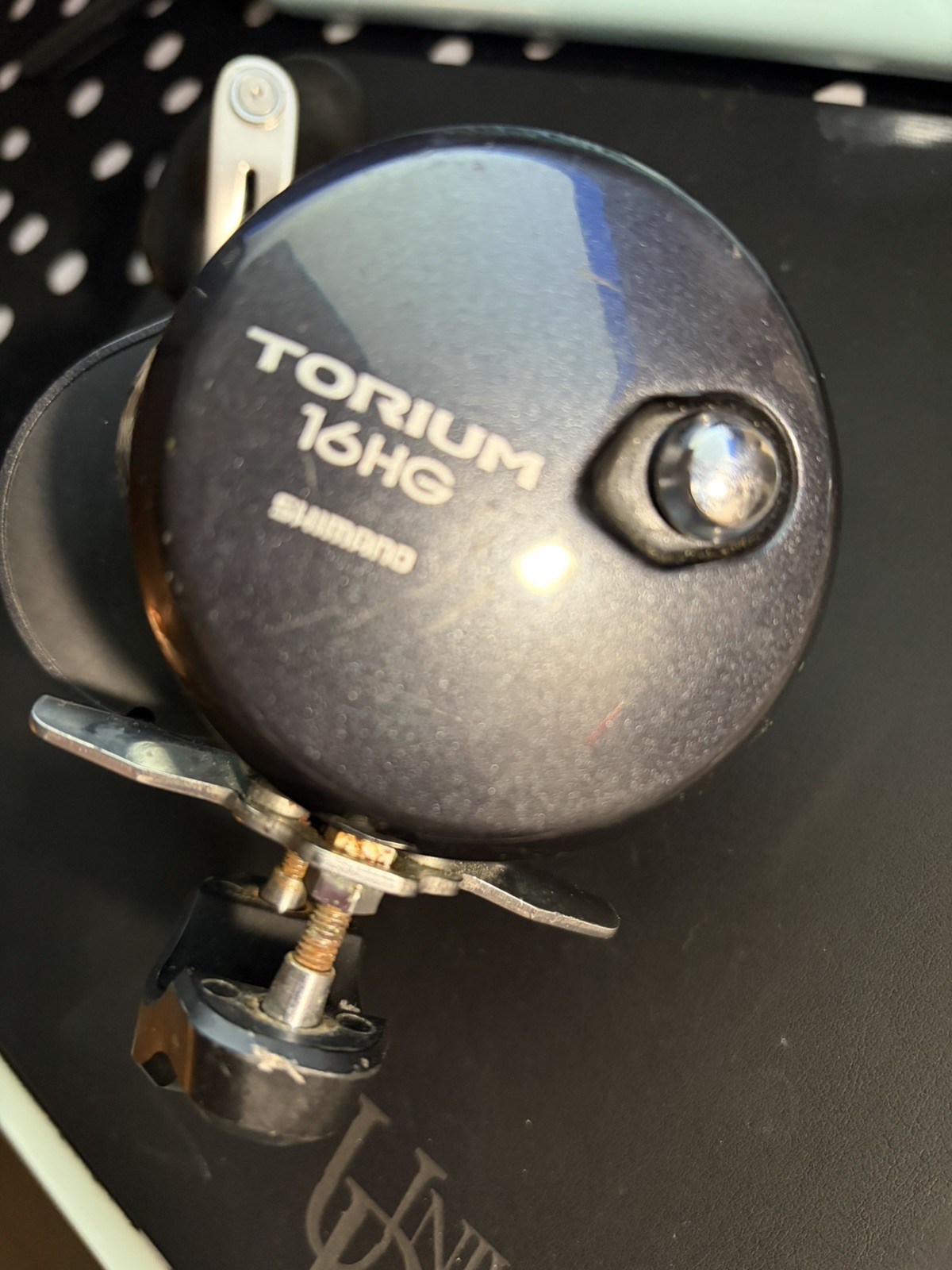 Shimano Torium 16 HG saltwater reel with power handle
