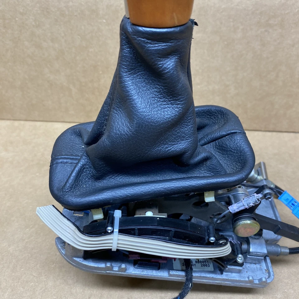 Land Rover Range Rover Sport 05-09 LR3 2006-2009 palanca de cambios selectora automática OEM Foto 4 de 4