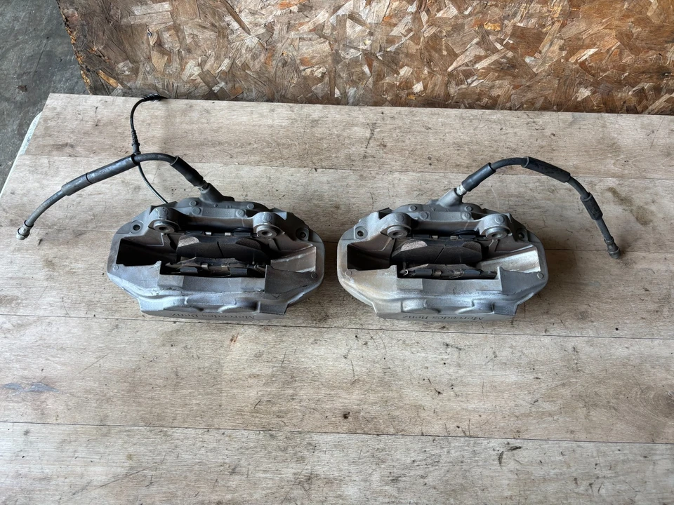 JUEGO PINZAS FRENO DELANTERAS IZQUIERDA Y DERECHA MERCEDES BENZ E400 E300 17-21 Foto 4 de 4