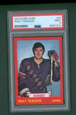 1973 O-Pee-Chee Hockey Card - #25 Walt Tkaczuk, PSA 9 MINT