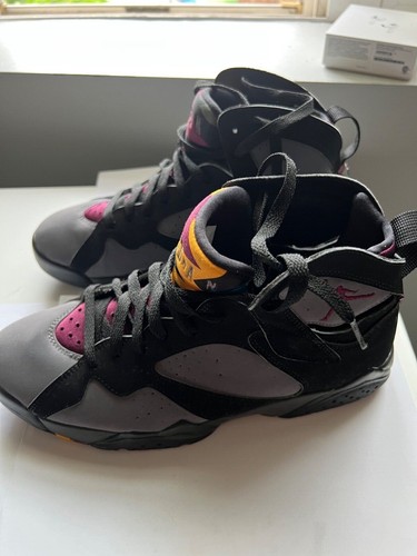 bordeaux 7 size 9