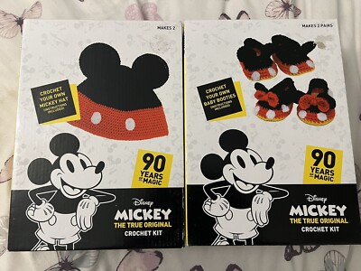 Disney Mickey/Minnie Mouse Baby Booties And Hat Crochet Kits