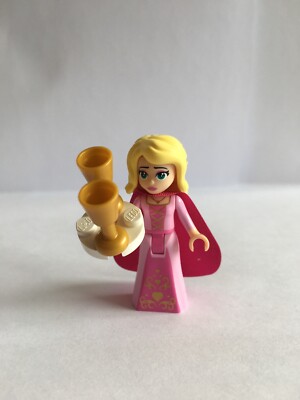 LEGO SUSAN MINI DOLL FIGURE LEGO MOVIE SLEEPING