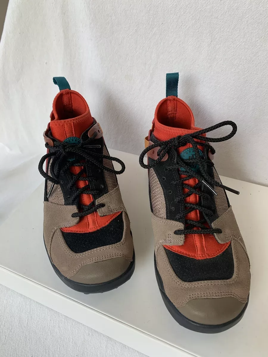 Nike air hotsell revaderchi women's