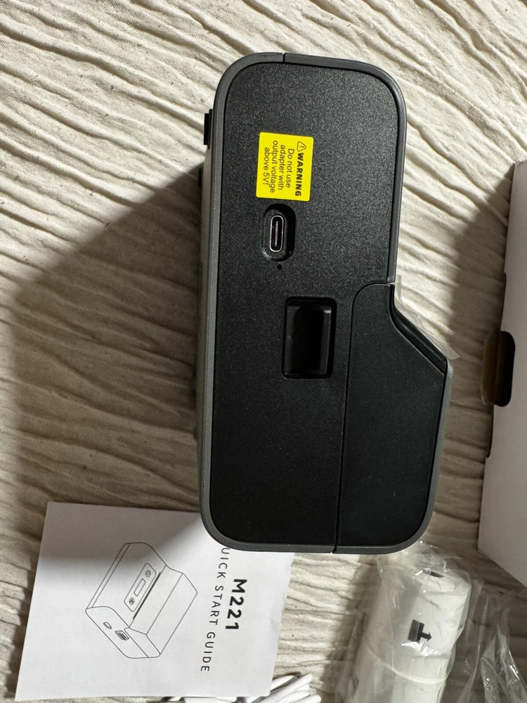 Portable Bluetooth Label Maker M221 Brand New High Quality Portable Bluetooth Label Maker M221 Brand New High Quality