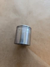 Snap On Vintage 3/8" Drive 11/16" 12PT SAE Shallow Chrome Socket F-220
