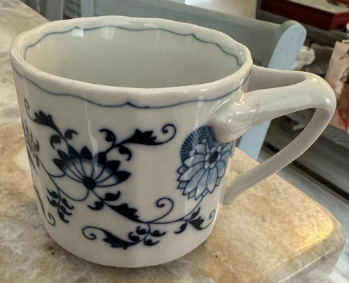 Mug Blue Danube by Blue Danube (Japan) 3 1/4 porcelain