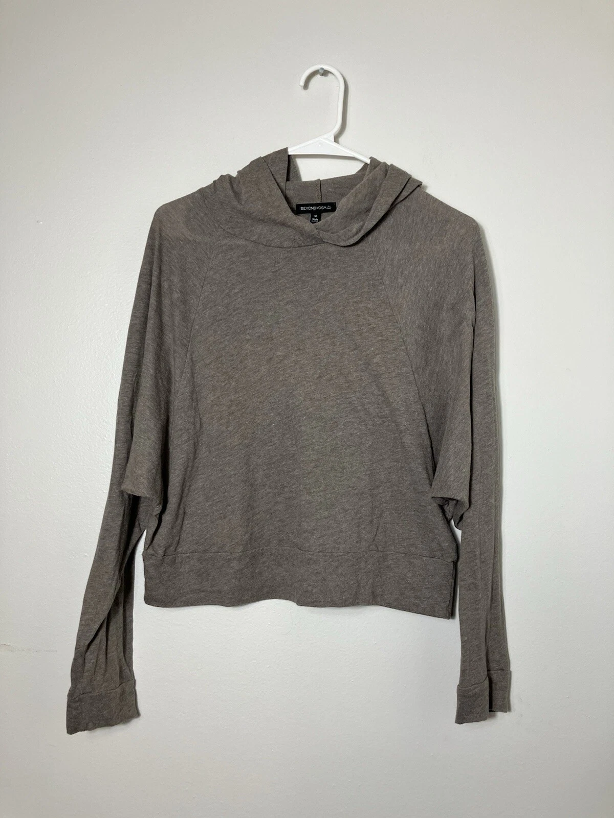 beyond-yoga long sleeve athletic casual workout shirt