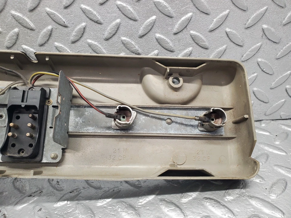 ⚙51235⚙ Mercedes-Benz C107 R107 Tail Light Bulb Holder Right Side 1078202564 - Image 4 of 4