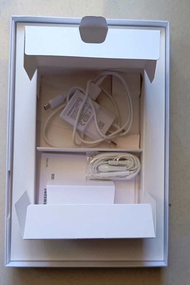 Brand New Samsung Galaxy Tab A7 SM-T503 32 GB, Wi-Fi, 10.4 in - Gray - Image 4 of 4