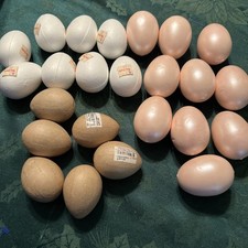 Assorted Lot Of Crafting Eggs Styrofoam Paper Mache 21 Pieces 2.5  And 2.75  