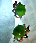 Fabulous green jade gemstone Earrings mcm antique vintage scroll white metal old — photo 1