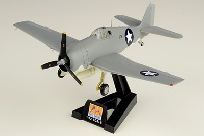 37296 Easy Model F6F Hellcat 1/72 Model USN VF-4