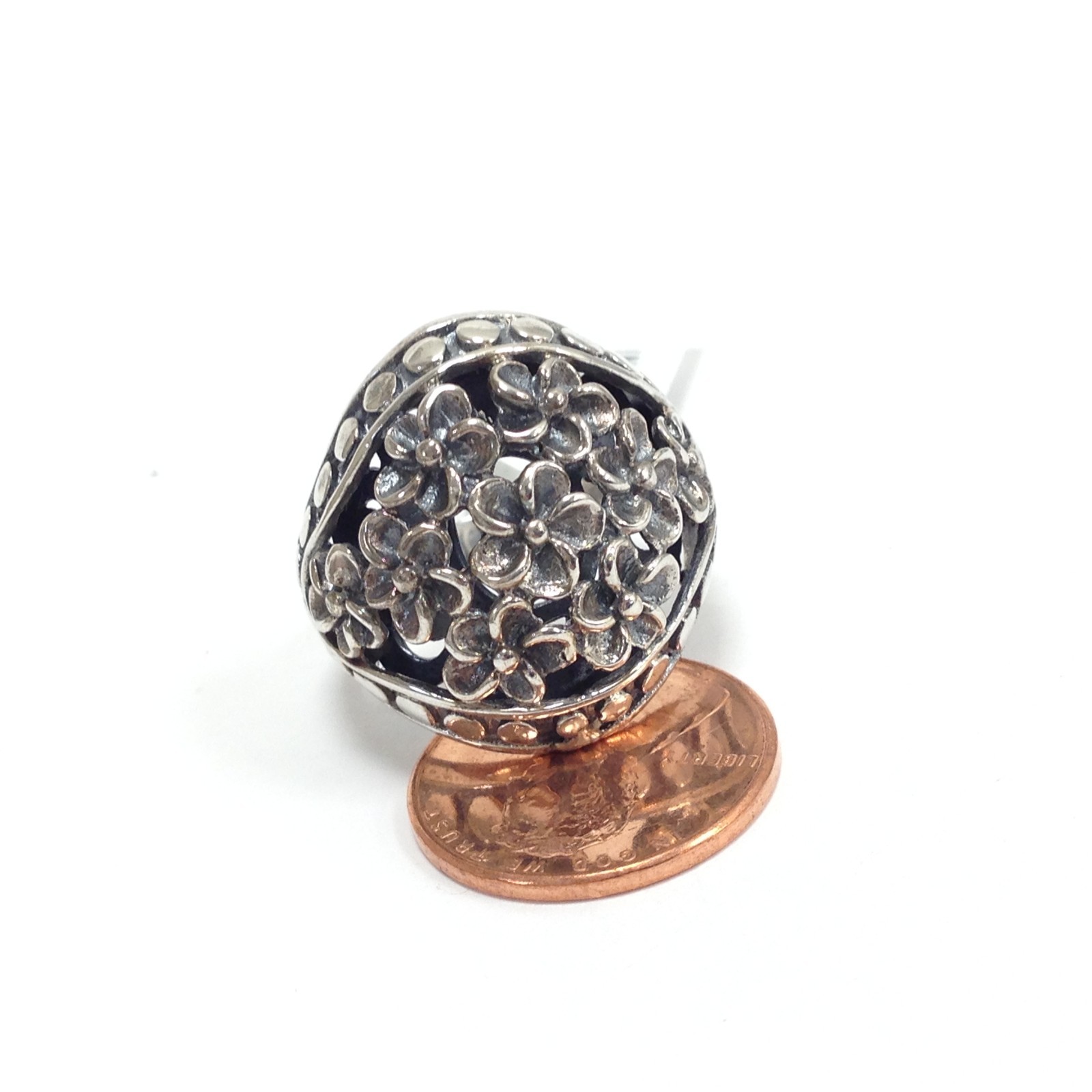 Unsigned 925 Sterling Silver Handmade Floral Dome… - image 4