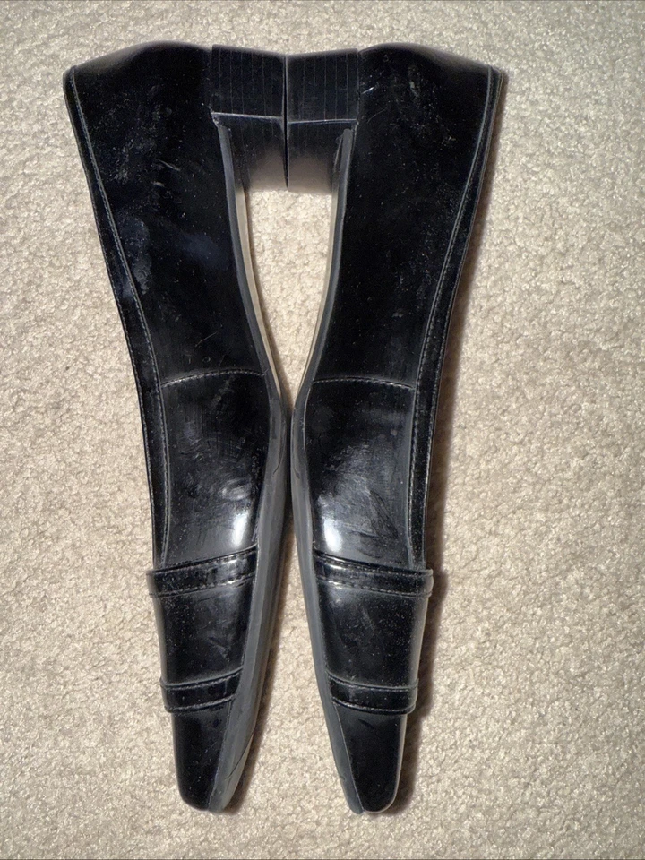 Talbots Black Leather Shoes Low Heel Sz 9B - Image 4 of 4