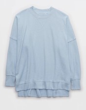 Aerie The Happiest Textured Oversized Crew Sweatshirt In Blue Powder size XS