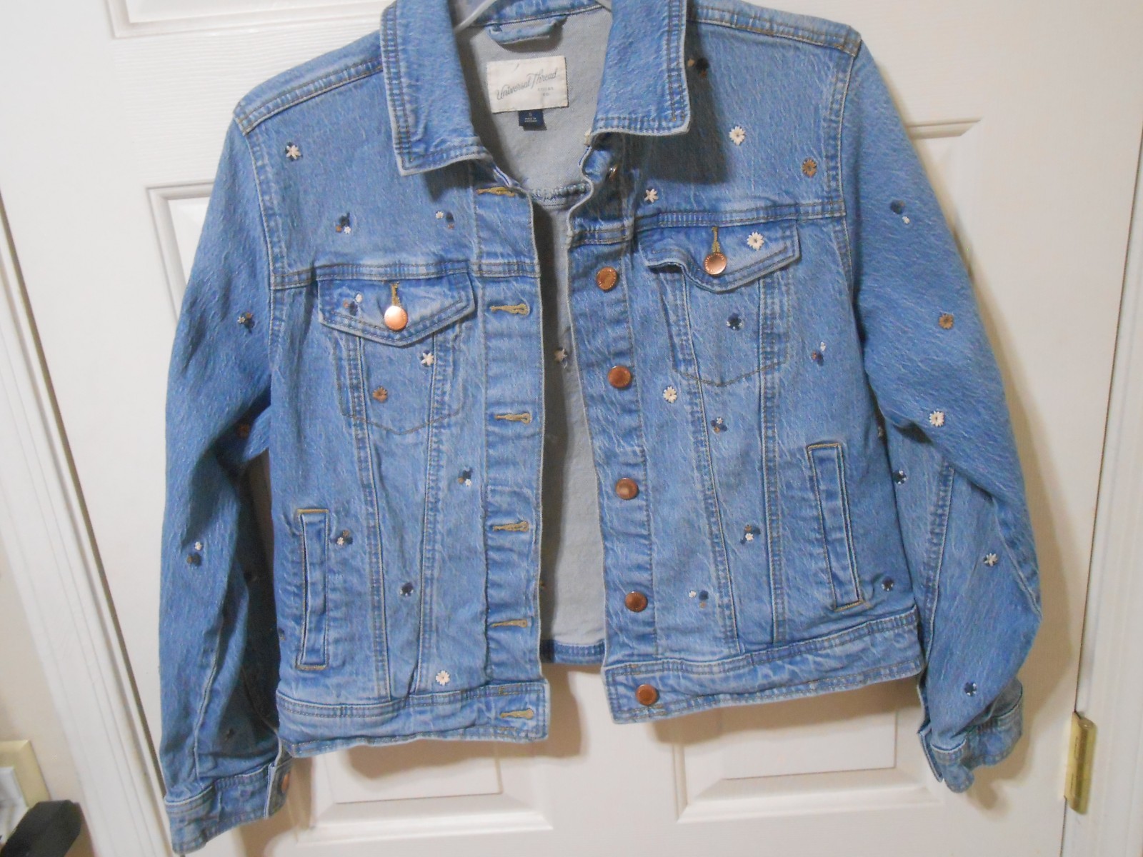 Universal Thread Denim jean Jacket Size Small Emb… - image 2