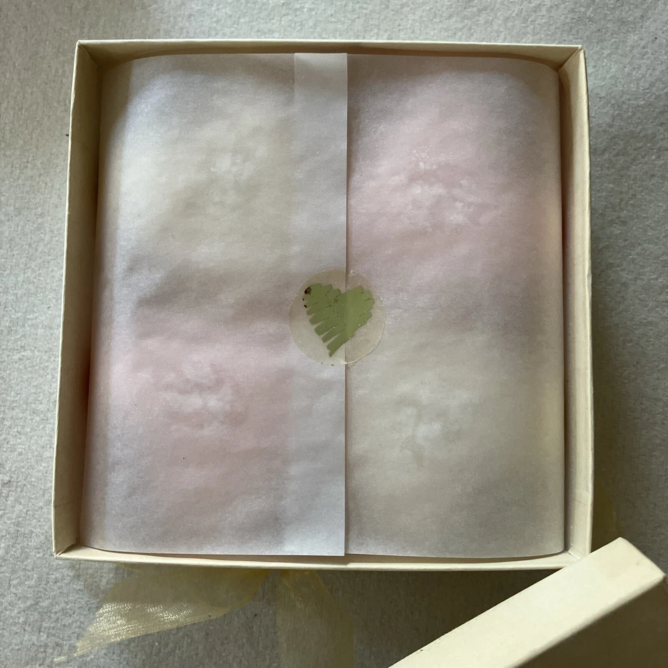 Vintage Pre De Provence Coeur Set Of 4 Soaps Camélia And Tea Rose 100 Gm Luxury - Image 2 of 4