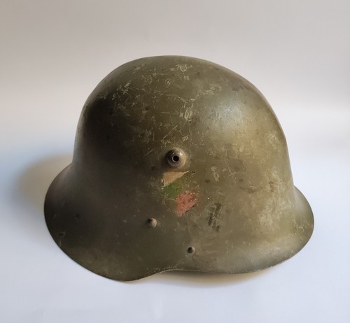 WWII KINGDOM OF BULGARIA BULGARIAN MILITARY HELMET - GERMAN TYPE - GLADIATOR