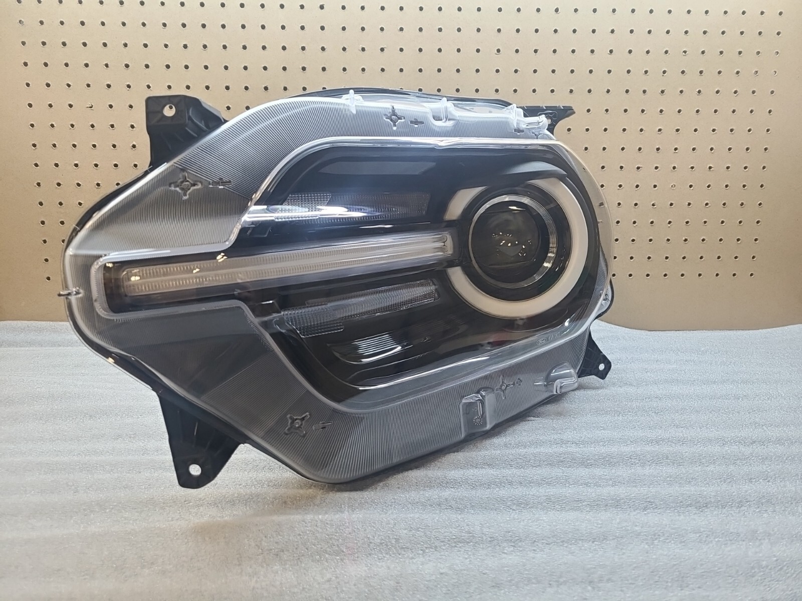 2021 Ford Bronco RH Right LED Headlight OEM Complete for sale 
