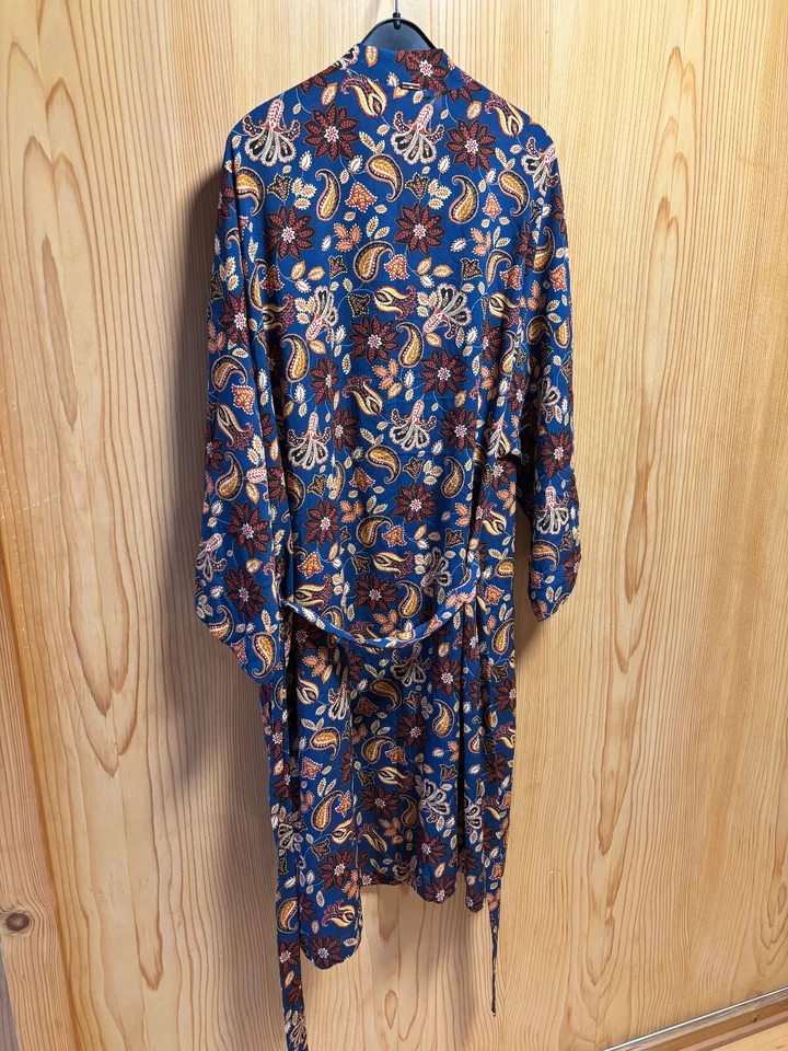 Palmers Bademantel, Morgenmantel dunkelblau Gr. M (40/42) sehr leicht, kurz ,Neu - Bild 4 von 4