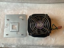 Chłodnica procesora / wentylator - 4 PIN z tylną płytą