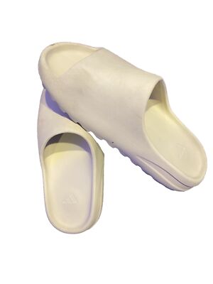 Yeezy Slides Bone Size 12