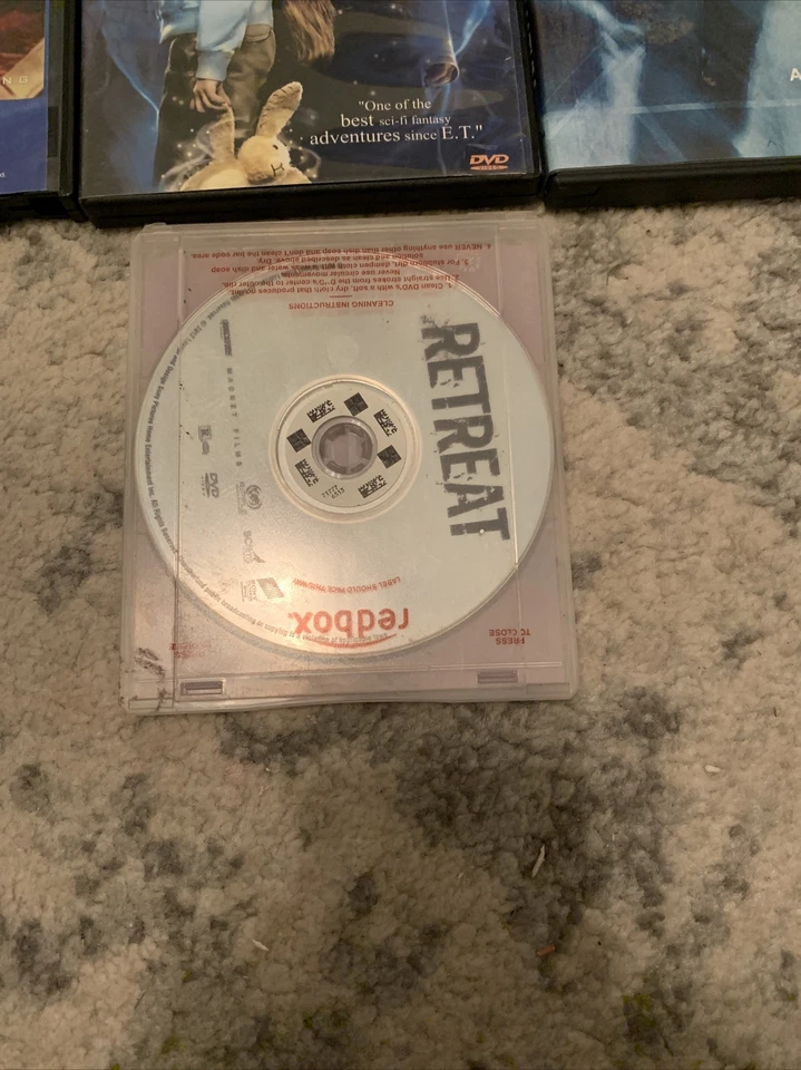 Lot Of 7 Movies DVD Matrix Hunger Games Bourne Mimzy Milo & Otis - Image 4 of 4