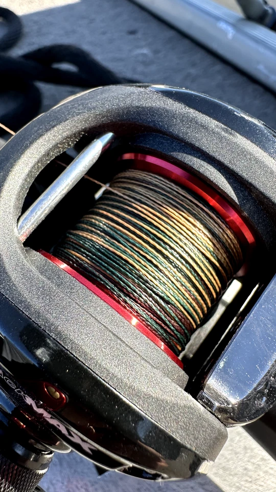 Línea de pesca trenzada Reaction Tackle verde camuflaje trenza de 4 y 8 hilos Foto 4 de 4