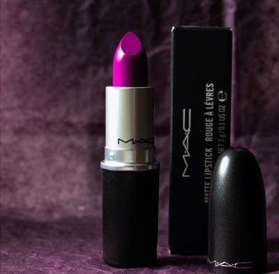 MAC Matte 604 HEROINE Lipstick Full Size 0.10 oz NIB - Discontinued