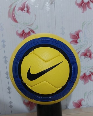 【新品】NIKE TOTAL 90 AEROW HI-VIS エアロ ハイビス Nike Total 90 Aerow HI-VIS Premier League Yellow Match Soccer Ball