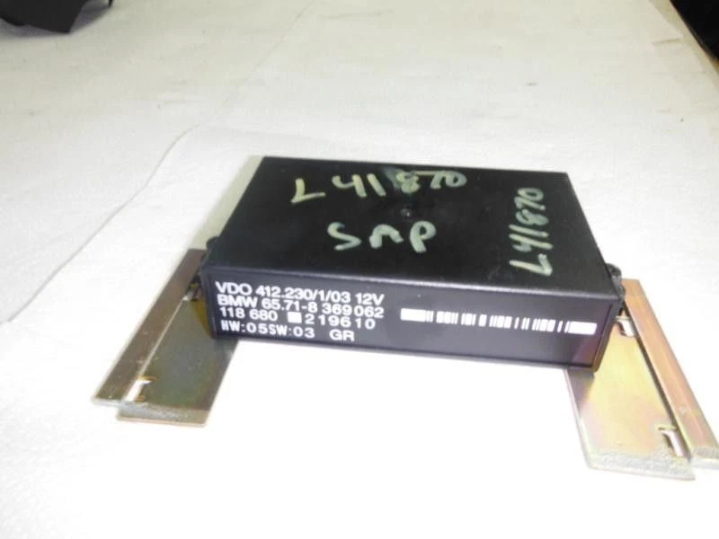 Chasis ECM control de crucero reposapiés delantero izquierdo compatible con 97-03 BMW 540i 387920 Foto 2 de 4