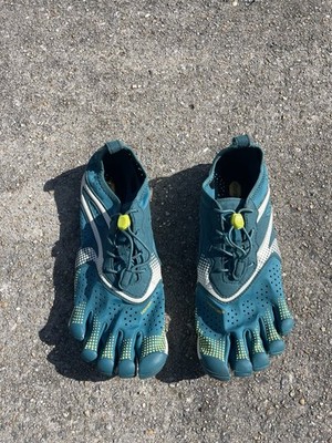 Vibram FiveFingers Men's Lace-Up Minimalist Toe Sneakers Blue 25W7006