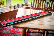 Vintage - 3 piece - Peradon Master Snooker Cue - Adjustable - Hard Case - Rare