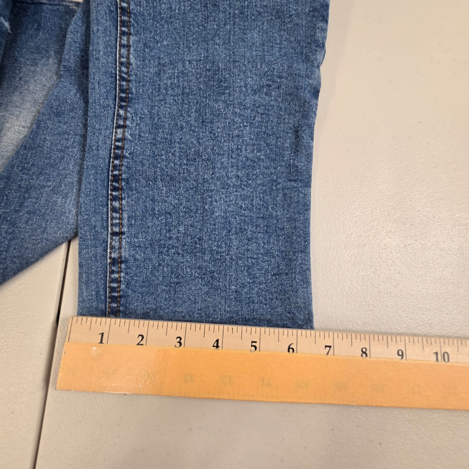 Ring of Fire  Straight  Taper Jeans Mens 33x30 Light Wash Blue Distressed Denim