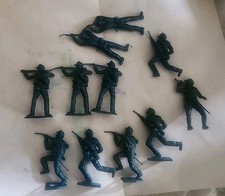 VTG Civil War Plastic Toy Soldiers - Lot of 11 - Union Blue MPC 1960s, 2 Inches