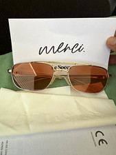 Le Specs Women s Rectangular Sunglasses Gold ...