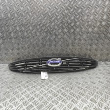 Calandre Volvo S60