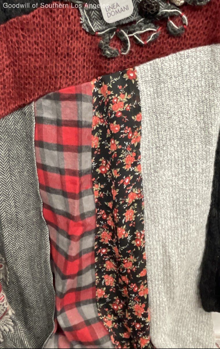 Linea Domani Red/Black With Patchwork Pattern Jum… - image 4