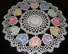  TAMS CANDY HEARTS VALENTINES DOILY CROCHET APPROX. 12-13" VALENTINE'S LOVE
