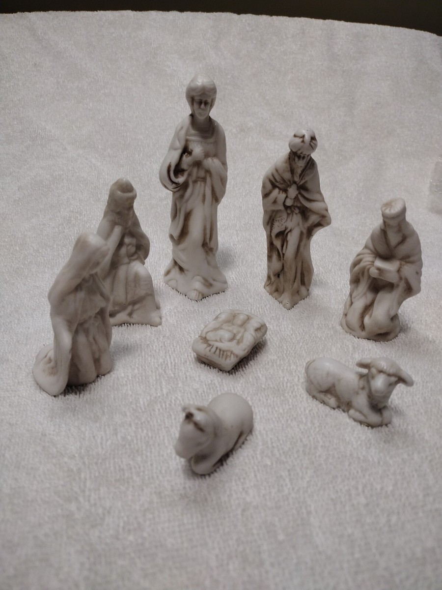 ポーセリン製クリスマスナティビティセット nativity set Porcelain