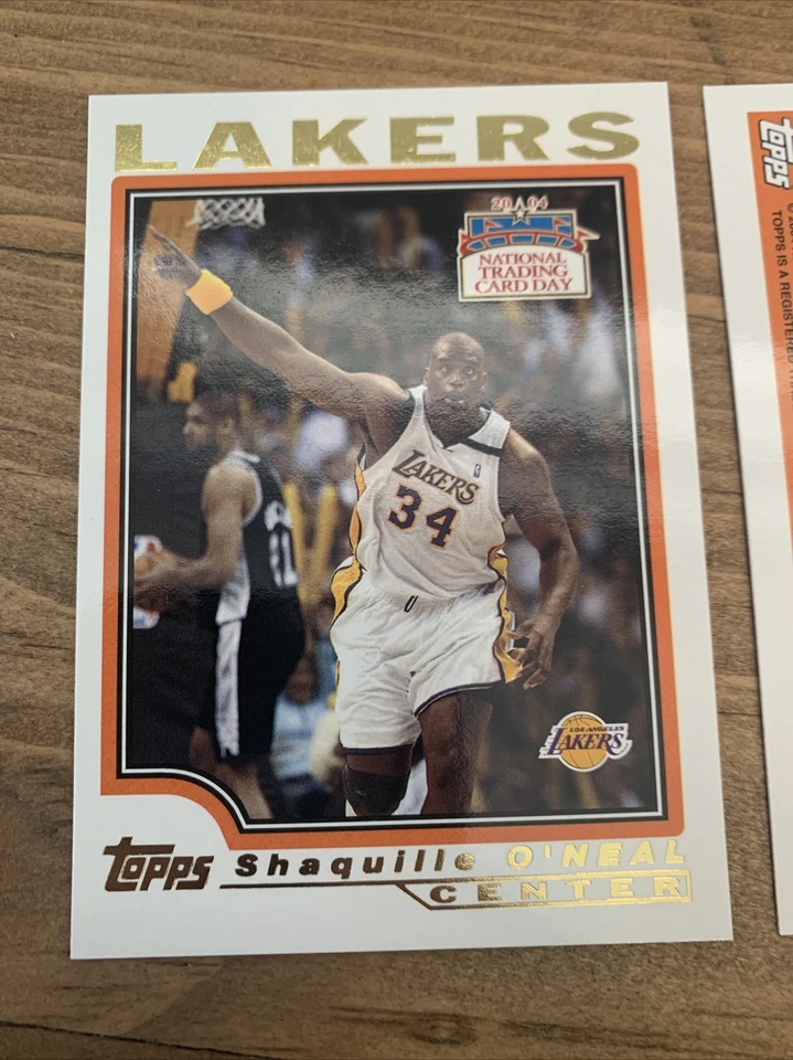 2x 2004 National Trading Card Day Shaquille O’neal Topps Basketball #9 LA Lakers - Image 2 of 3