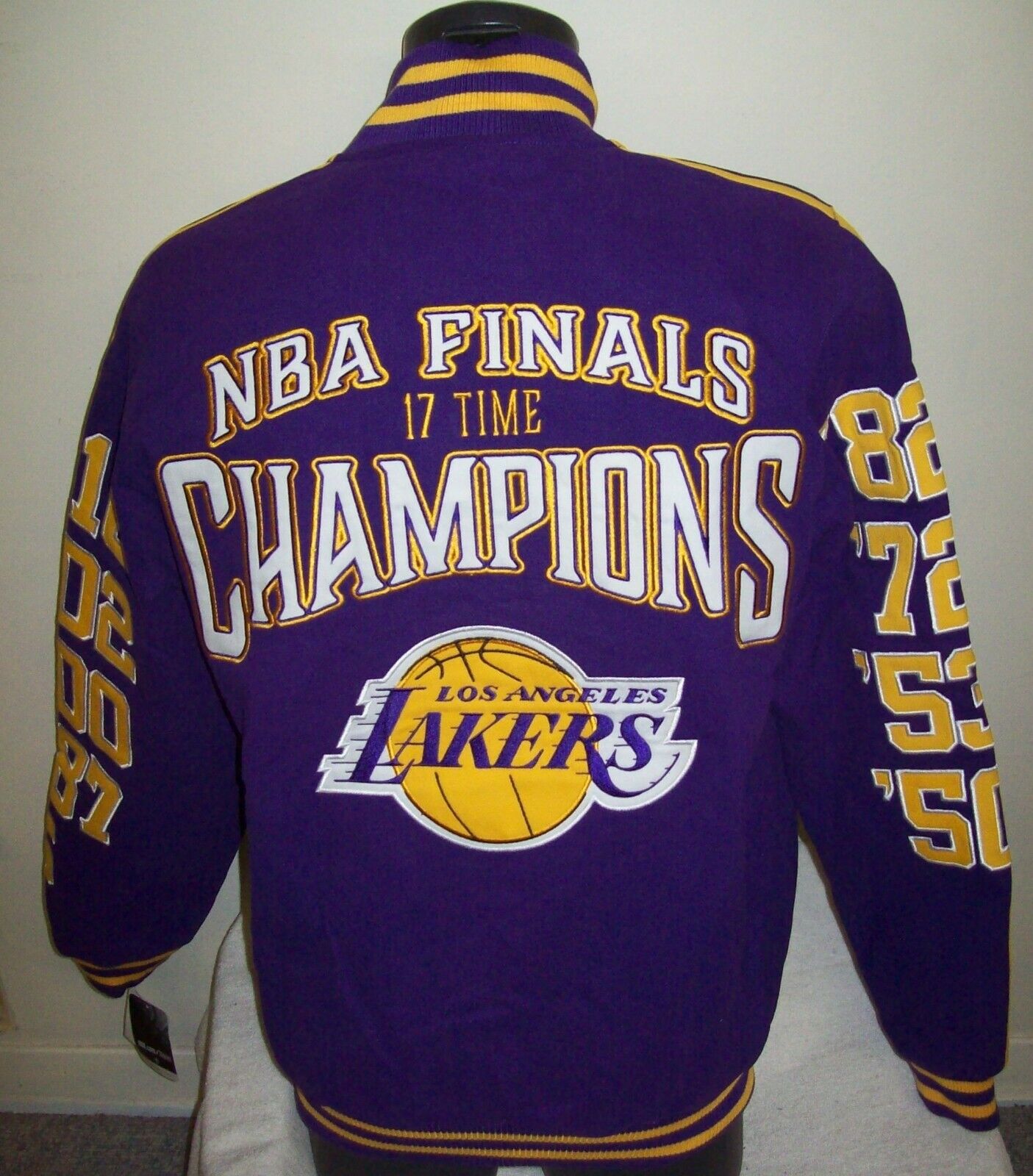 La Lakers Champs 17 Patches Satin Jacket