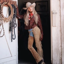 Cowgirl Suede Leather Classic Show Chaps Exclusive Western Riding Fringe Chaps